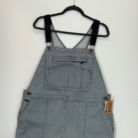 Duluth Trading Bibs Railroad Pin Stripe Rootstock Gardening Shorts Overalls XL - Picture 4 of 13